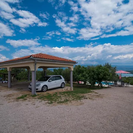 Angelina With Seaview And Swimming Pool