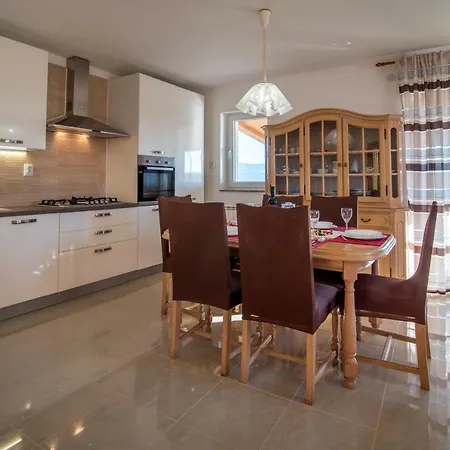 Apartman Angelina With Seaview And Swimming Pool Suzan