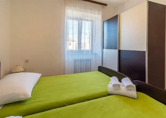 Angelina With Seaview And Swimming Pool