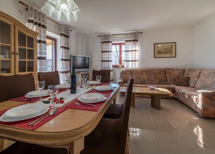 Angelina With Seaview And Swimming Pool Apartman *