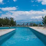 Angelina With Seaview And Swimming Pool *